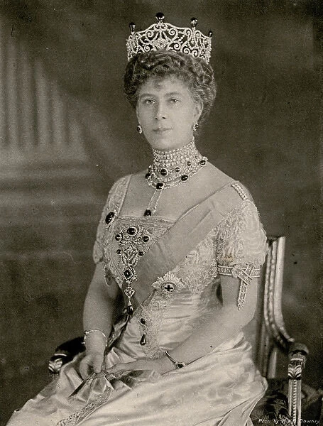 Queen Mary at a state function