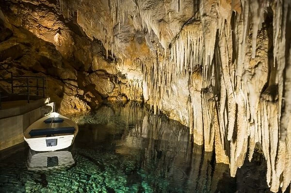 Stalagmites and stalactites in the beautiful Crystal subterranean cave, Bermuda