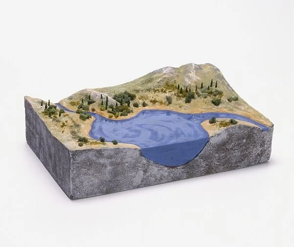 Three-dimensional model of lake