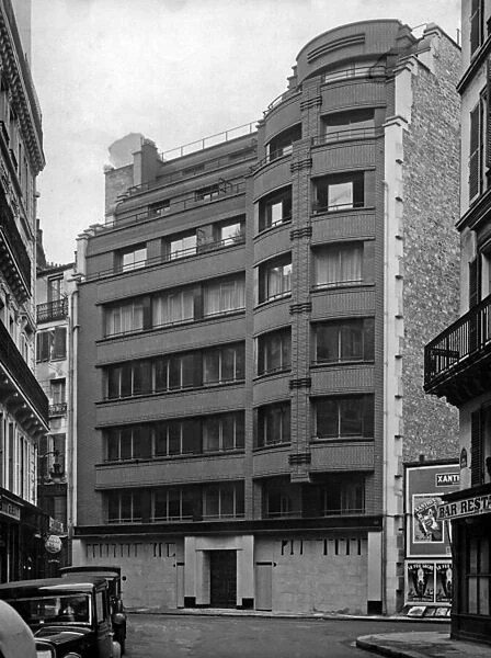 Building on Rue de Port-Mahon, Paris, c. 1930 (b  /  w photo)