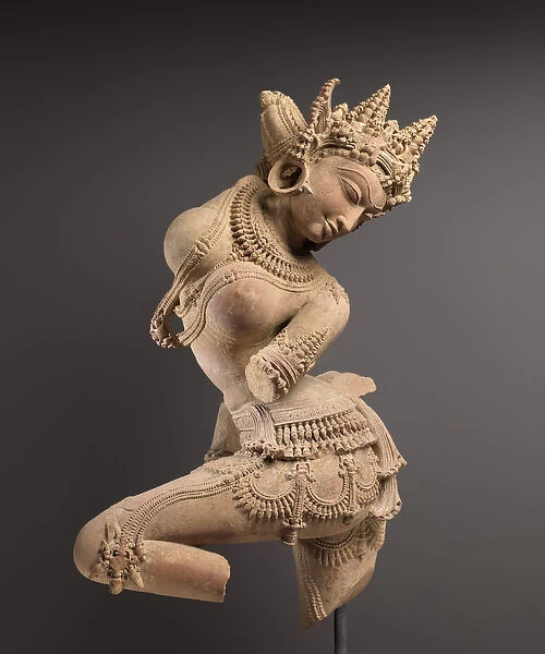 Celestial dancer (Devata), c. 1050 (sandstone)