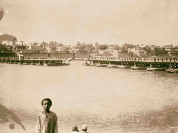 Iraq Mesopotamia Baghdad River scenes Tigris