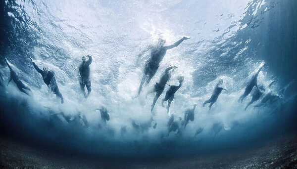 Swim. Davide Lopresti