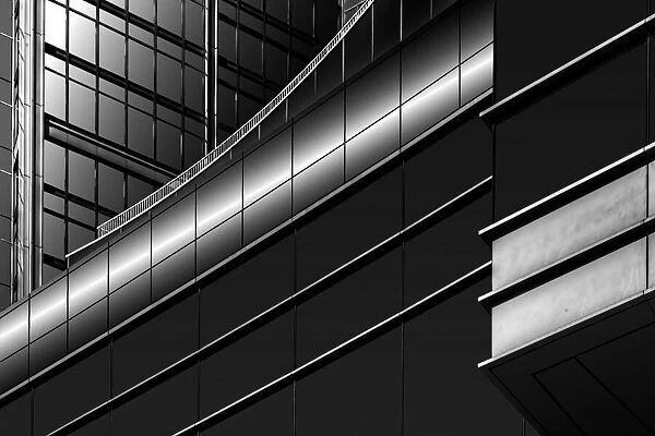 Lines and curtainwall