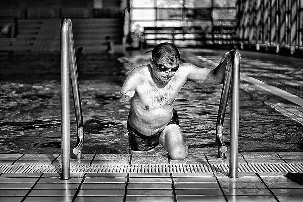 Swimming. Dejan Miloradov