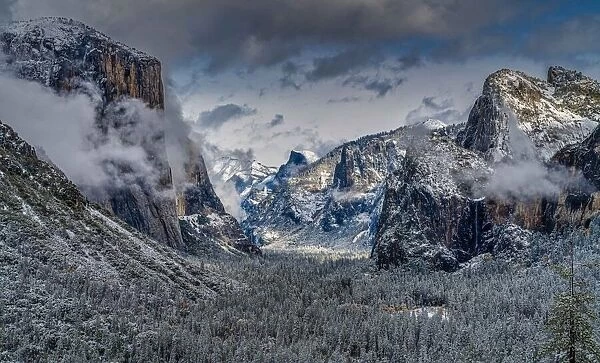 Tunnel View in Winter