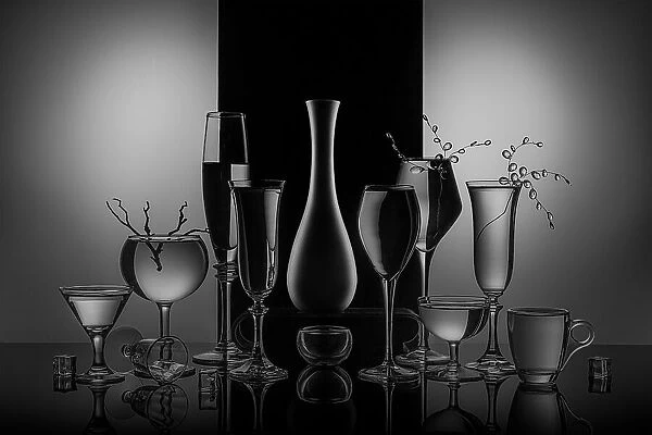 Vase & glasses beauty