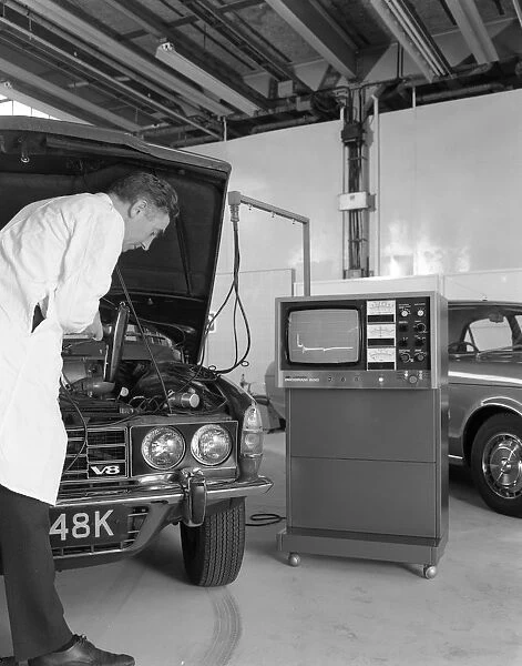 Laycock Auto Analyser 600 being used on an early 1970s Rover V8, 1972