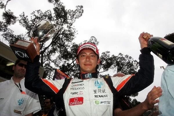 GP2 Series: Ho-Pin Tung Trident Racing celebrates his second place in parc ferme