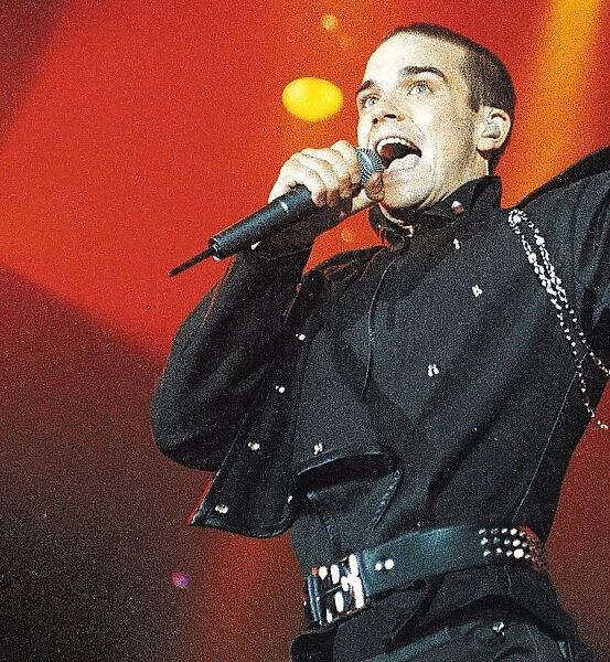 Robbie Williams Take That on stage singing microphone circa 1995