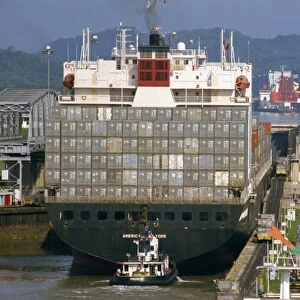 Container ship passing through the Miraflores Locks