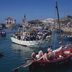 Religious procession at sea, Romaria de Seniora d Agonia, Viana do Castelo