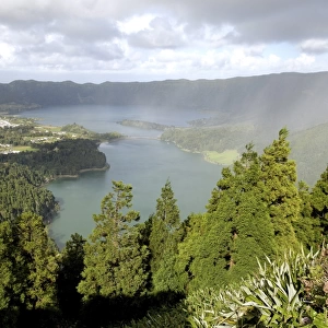 Sete Citades Lake, Sao Miguel Island, Azores, Portugal, Europe