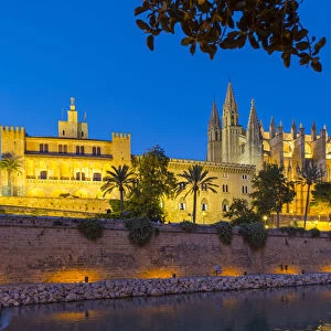 Royal Palace of La Almudaina & Cathedral La Seu, Palma, Mallorca, Balearic Islands