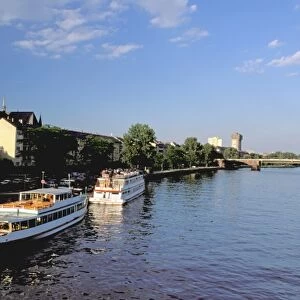 Europe, Germany, Frankfurt, River Main