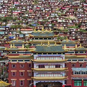 Seda Larung Wuming, the worlds largest Tibetan Buddhist institute, temple with