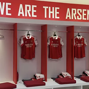 Arsenal FC: Unity in the Huddle - Pre-Match Moment before Battle vs Crystal Palace (2022-23)
