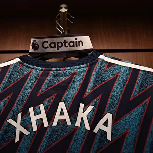 Granit Xhaka's Pre-Match Ritual: Arsenal Captain in the Changing Room Before Brentford Clash (2021-22)