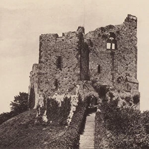 Arundel: The Castle Keep (b / w photo)