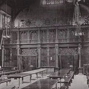 Cambridge, Screen in the Hall at Trinity College (b / w photo)