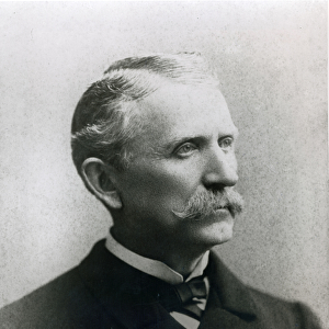 James B. Hume, Wells Fargos chief of detectives (b / w photo)