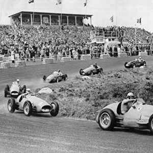 1953 Dutch Grand Prix, Ascari leads in Ferrari. Creator: Unknown